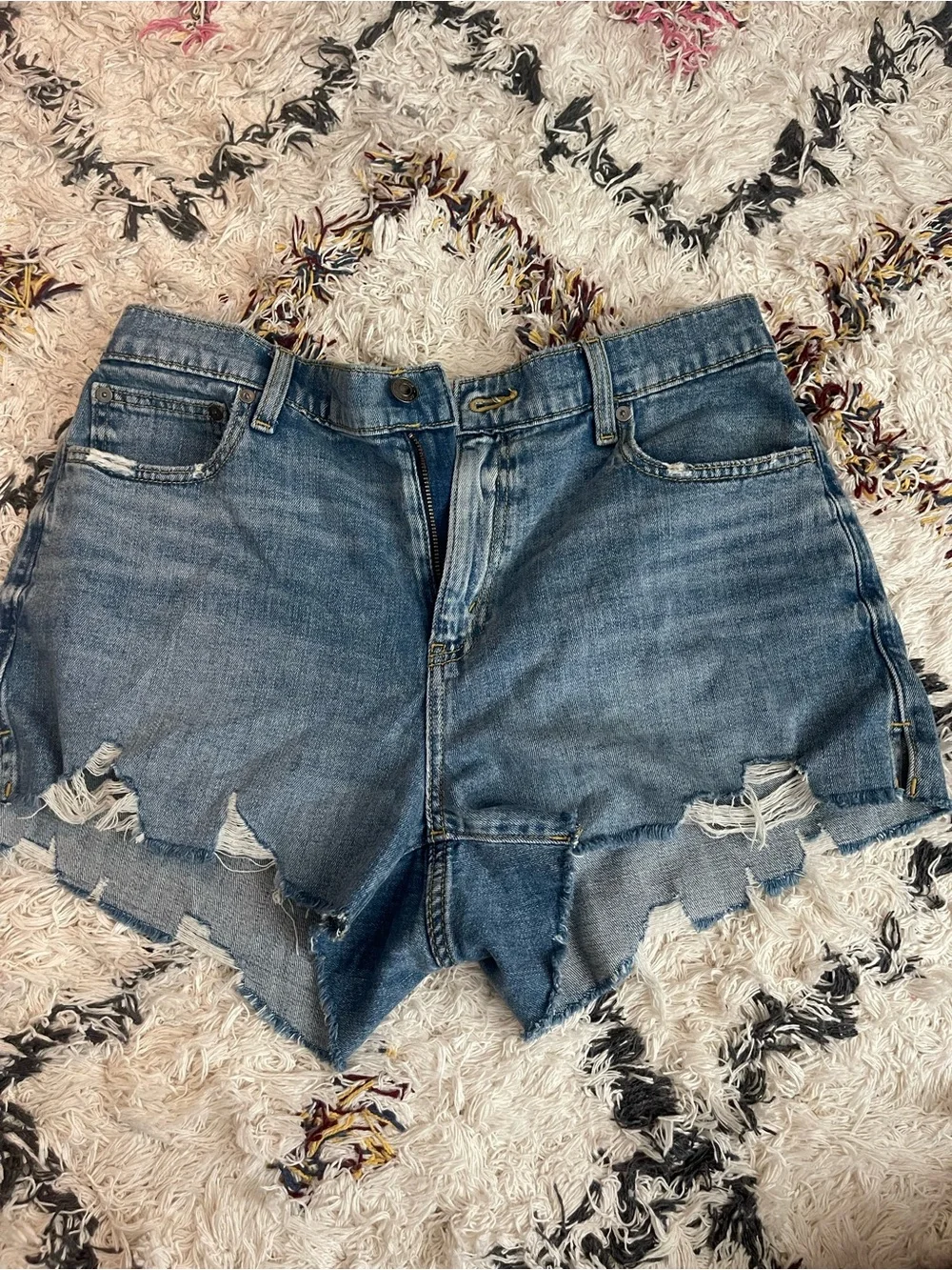 Aerie Jean Shorts Women’s Large